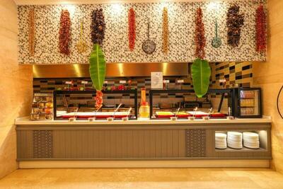 CRYSTAL AURA BEACH RESORT & SPA