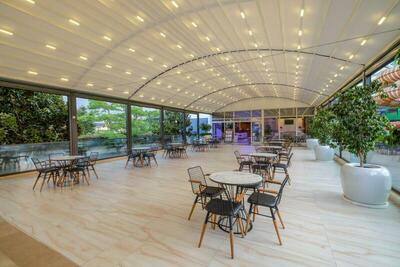 CRYSTAL AURA BEACH RESORT & SPA