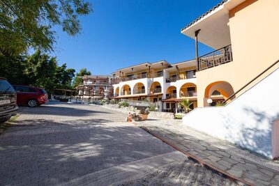 KASSANDRA BAY VILLAGE