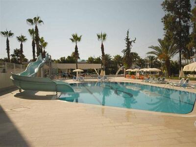 INFINITY BEACH HOTEL